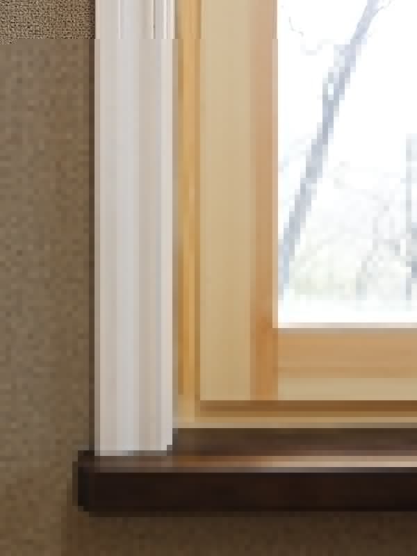 ケーシングは窓台の上で納め