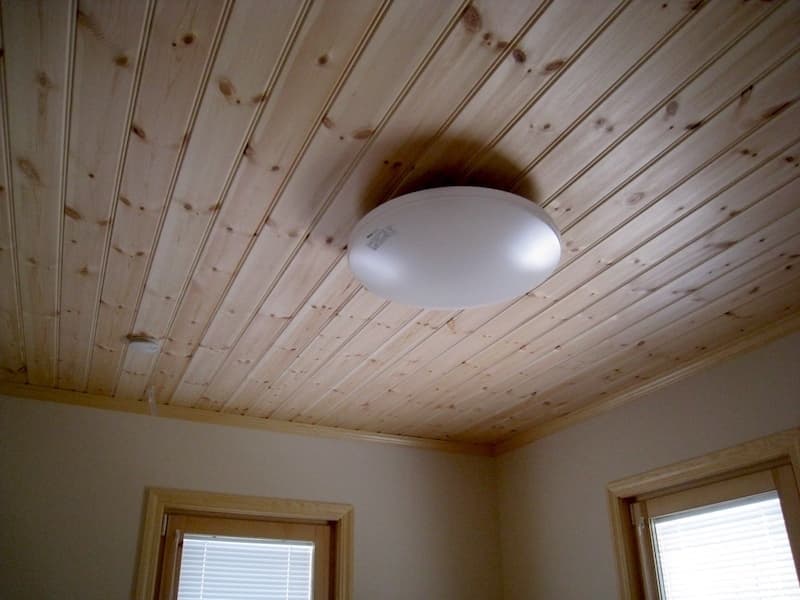 継目の凹凸による美しい光の陰影