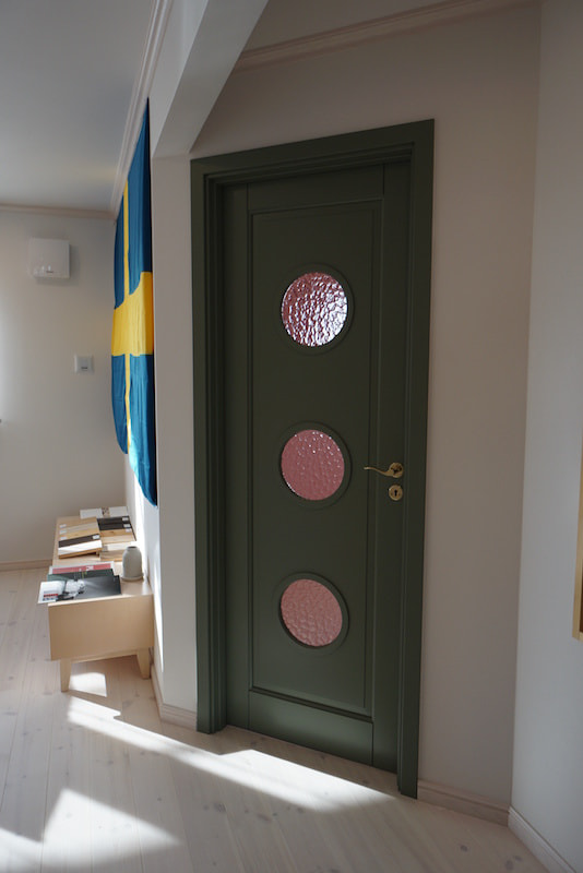 北欧デザインの室内ドア