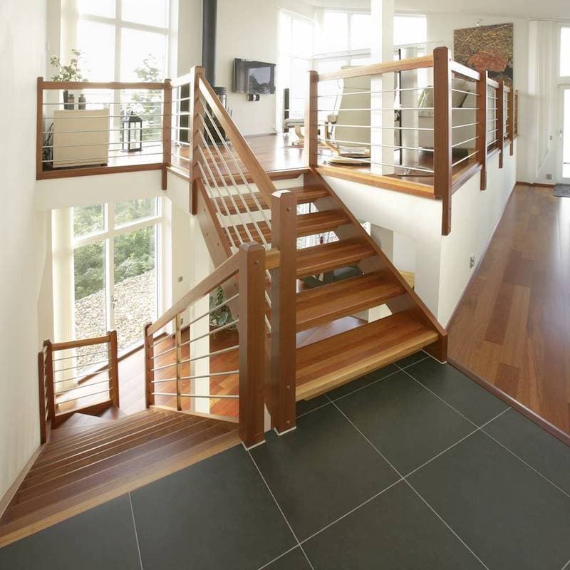 階段で空間を演出する北欧リビング