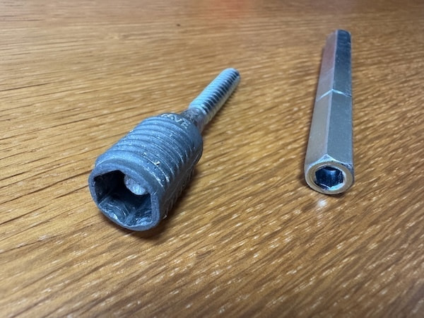 内部も六角型の六角工具