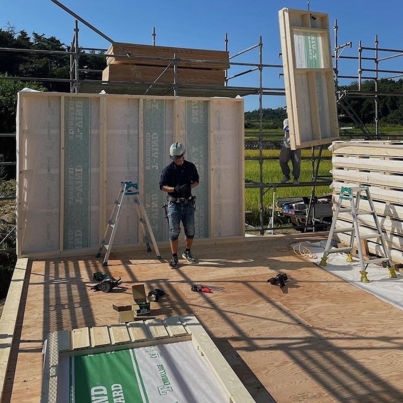 壁ブロックと窓ブロック