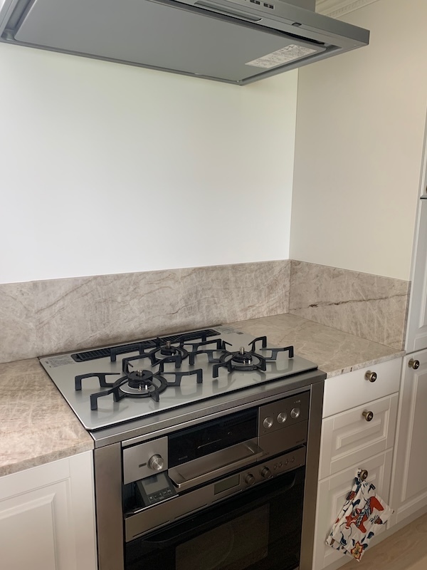 天然石の天板＆バックボード